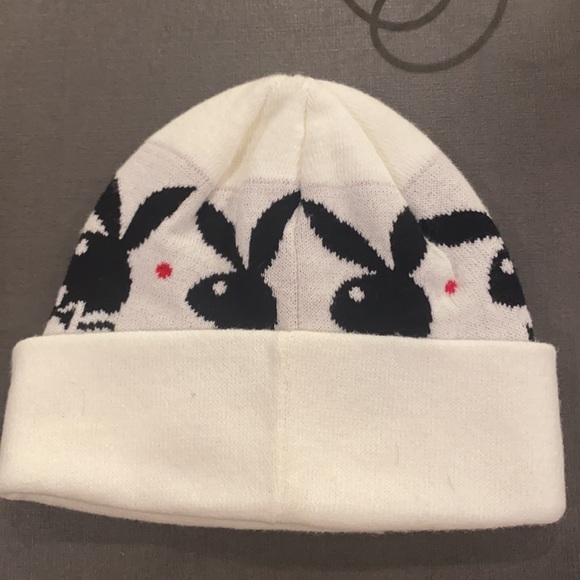 Supreme beanie - Picture 2 of 2